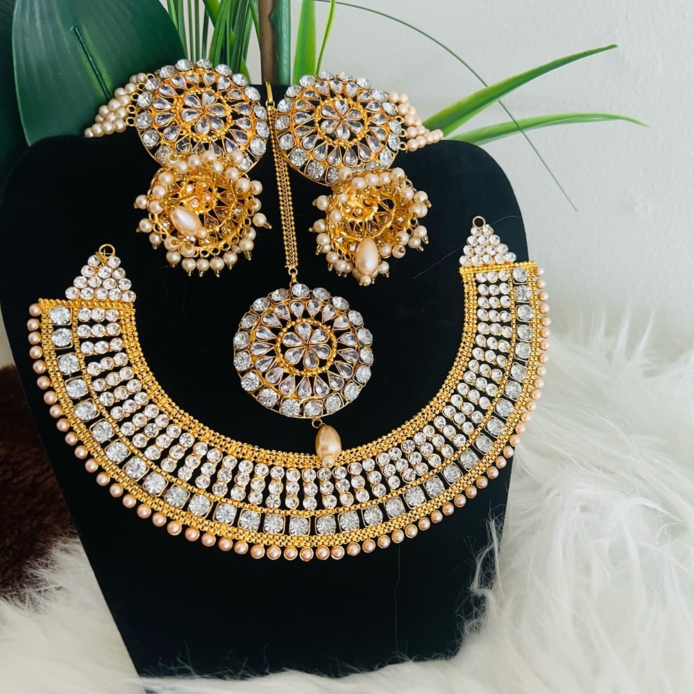 Indian Jewelry Set